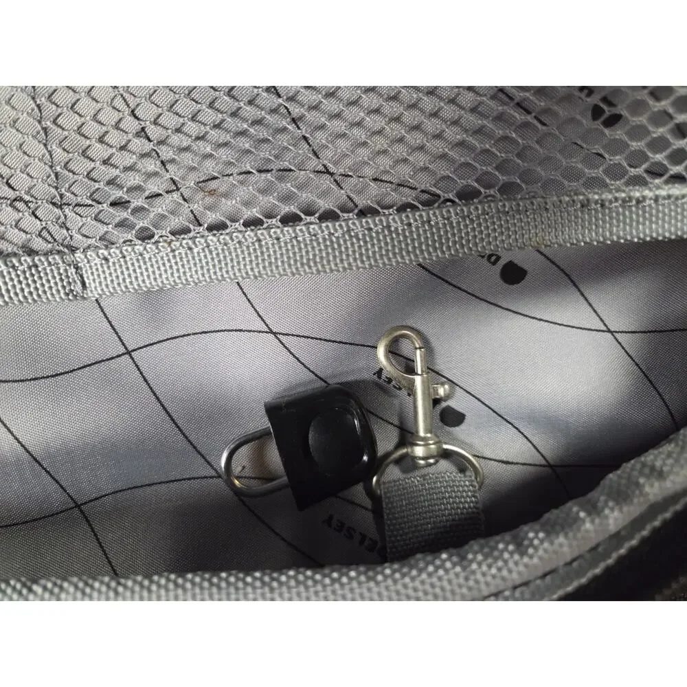 Delsey Rolling Laptop Duffle Briefcase Travel Under Seat Tote Carry On Bag
